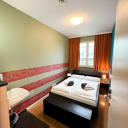 Holi City Apart Hotel Берлин Экстерьер фото
