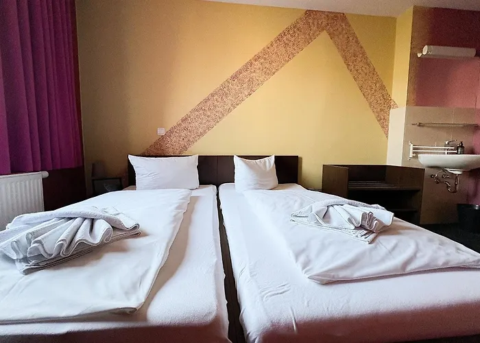 HOLI-Berlin Hotel