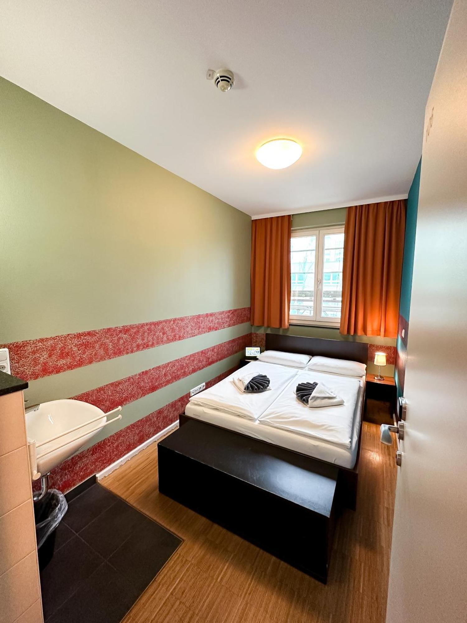 Hotel Holi-berlin 3*